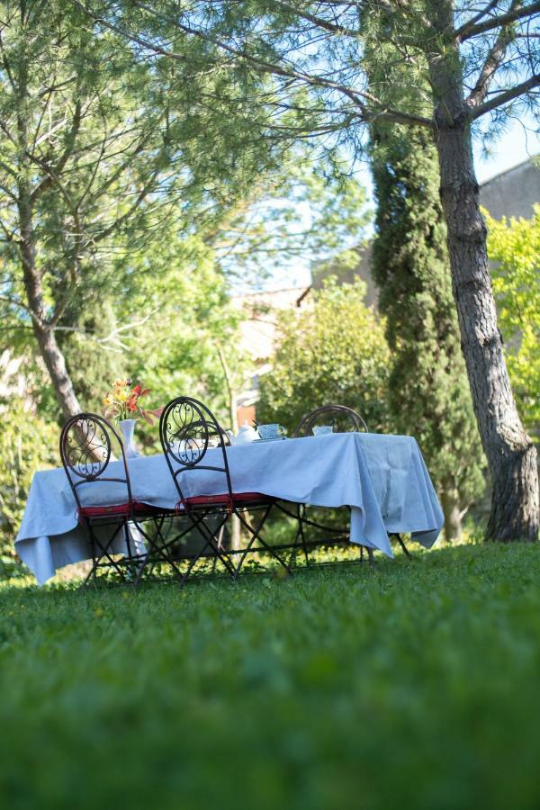 Tourouzelle La Maison Grenadine Pres Du Canal Du Midi المظهر الخارجي الصورة